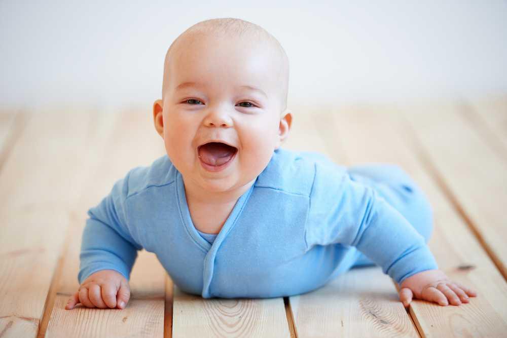 10 Ways to Encourage Crawling - Grow Organic Baby